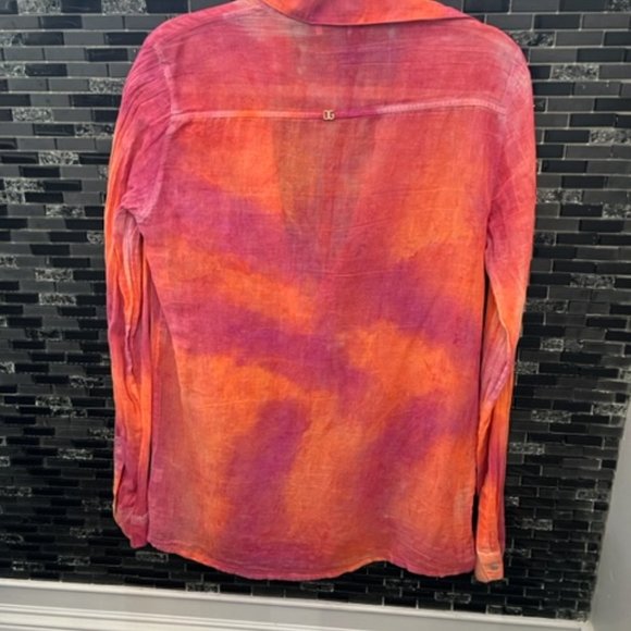 Dolce & Gabbana Shirt - Picture 2 of 4